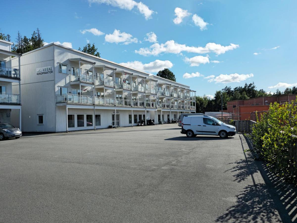 Moldfaret 19M Aparthotel Arendal Exterior photo